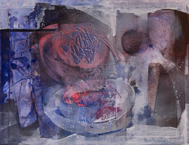 Formas circulares y planos violetas, azules y grises con pequeños acentos rojos.